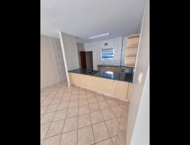 2 BEDROOM PROPERTY TO RENT IN BEDFORD GARDENS
